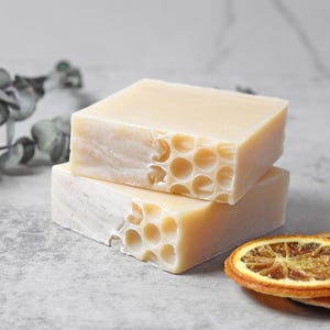 Turmeric Honey Orange Bar Soap | Organic Handmade Soap | Shea Butter| Natural Ingredients| Self Care Gift| Soap Gift immagine 6