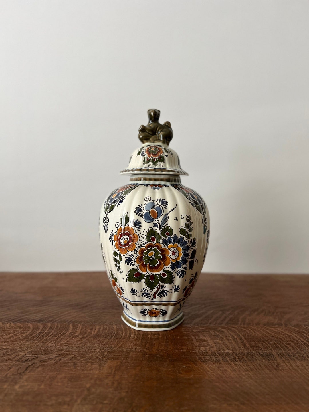 Polychrome Delft Lidded Vase, Ginger Jar, Delft Urn. Dutch Pottery Hand ...