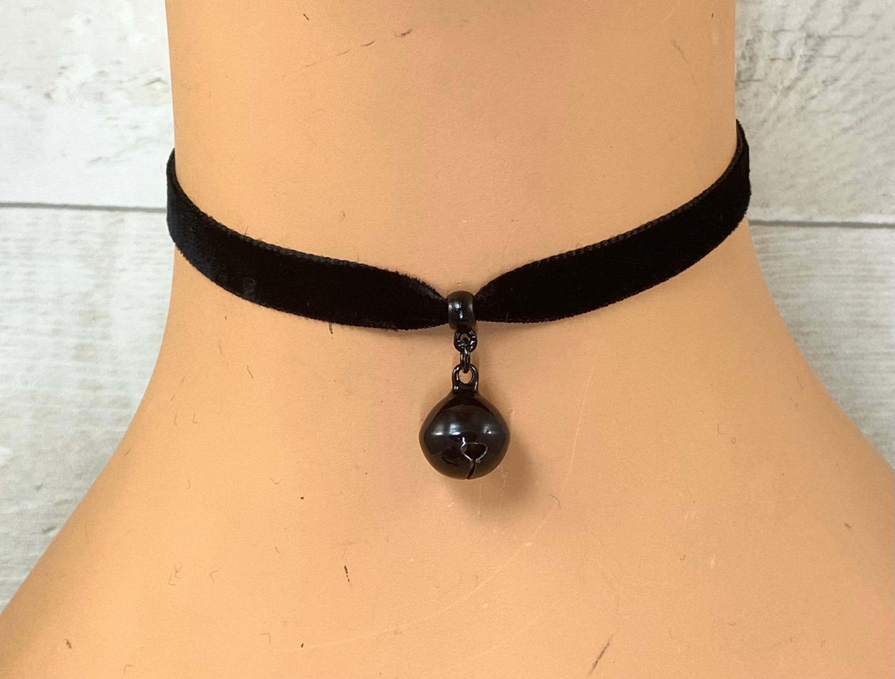 10 Mm Wide Black Velvet Ribbon Choker Necklace With Black Bell