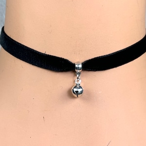 Black velvet choker with tiny  silver bell pendant charm gothic Lolita kitty cat cosplay  funky fashion trendy kitsch fancy dress