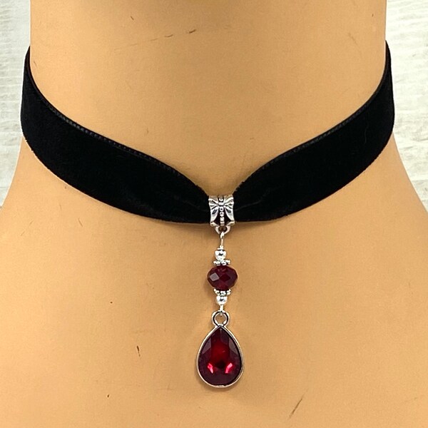 thumbnail image 2 of Black Velvet Choker With Red Heart Pendant – Gothic Punk Resin Necklace – 14in 2 of 5