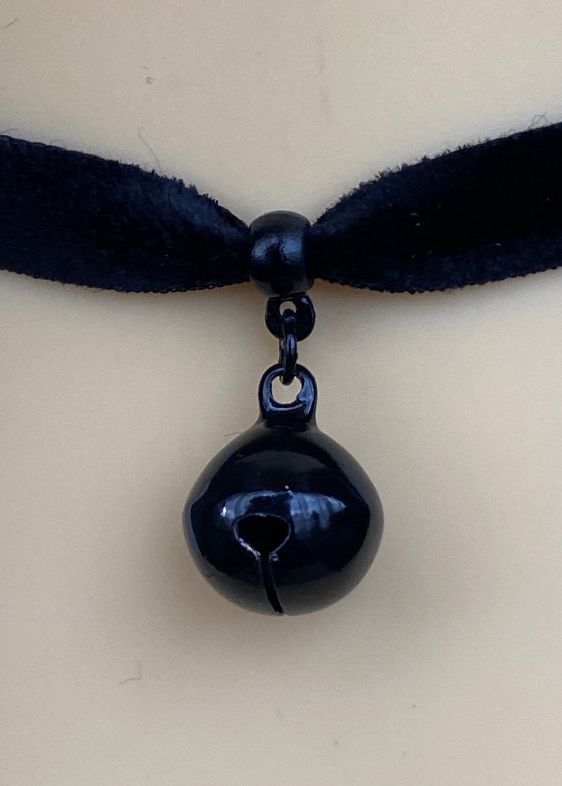 10 mm wide black velvet ribbon choker necklace with black bell | Etsy