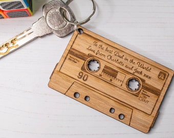 Personalised Wooden Cassette Tape Keyring, Custom Retro Keychain for Dad, 80s Keyring Gift for Mum, Mix Tape Keychain, Retro Gift for Him