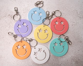 Star Eyes Emoji Keychain, Smile Face Keyring, Emoji Face Bag Accessory, Colourful Preppy Keychain for School Bag, Cute Gift for Friends
