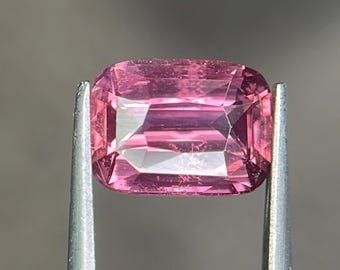 3,55-karatowy różowy szafir do pierścionka na zamówienie - Pierścionek zaręczynowy z naturalnym różowym szafirem - Luźny różowy szafir - pierścionek z szafirem typu cushion