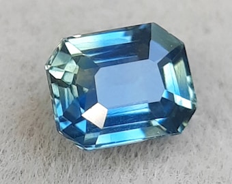 0.95 carat bicolor sapphire engagement ring - Loose gemstone for ring making - Peacock sapphire - Blue green sapphire - Emerald cut sapphire