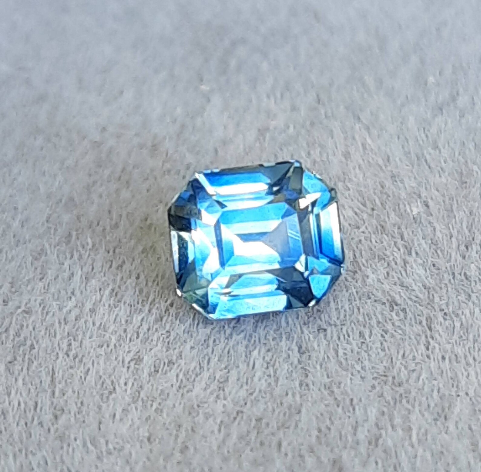 0.75 carat parti sapphire for engagement ring Loose gemstone Etsy 0.75 carat parti sapphire for engagement ring Loose gemstone Etsy