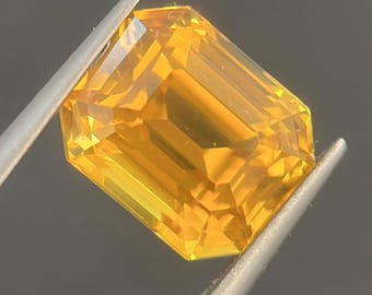 7.12 carat yellow sapphire - Yellow sapphire loose - Yellow sapphire ring - Emerald cut yellow sapphire