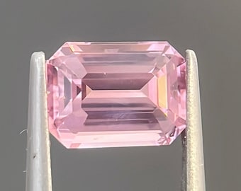 1,57 karatowy różowy spineli - Pierścionek zaręczynowy - Luźny kamień szlachetny do wyrobu pierścionków - Spinel Mahenge