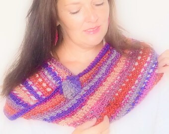 How to crochet Mobius Scarf / Shoulder Cozy / Headscarf / Wrap plus a flower decoration - all in one, very easy for beginners - instant PDF