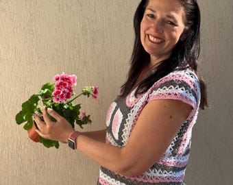 Crochet Summer Top Pattern: Lasie Lace Squares, Luxurious Elegance, Beginner Friendly (PDF Pattern)