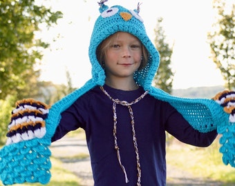 Hooded Pocket Shawl Blue Owl. GREAT OFFER - kids size, shawl+hood+mitten - all in one! Beginners friendly - instant PDF with many photos