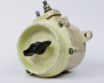 Vintage industrieller Dreh Lichtschalter gelb oder grau, Sowjetunion UdSSR XL Marine Oberfläche Metall Lichtschalter mit Bakelit Griff