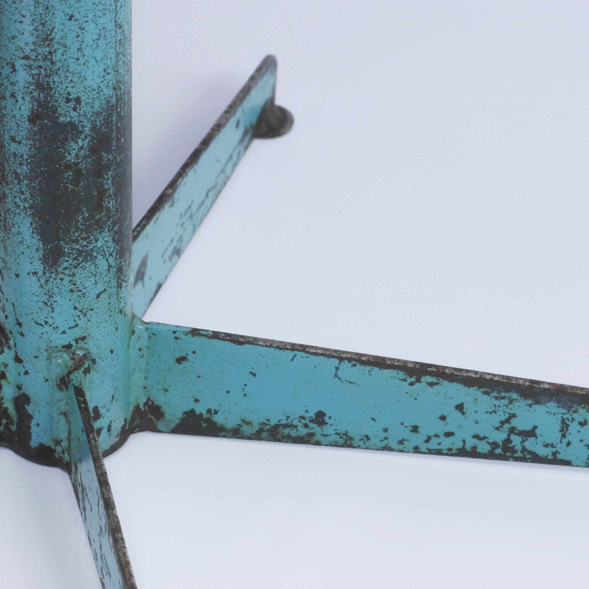 スツール industrial design)Bluelegs lifting stool スツール