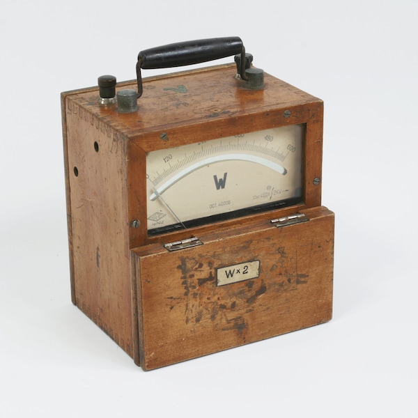 Antikes elektrisches Meßgerät mit Holzgehäuse von circa 1920 | Vintage Mid Century Modern Kitchen - Steampunk Dekor