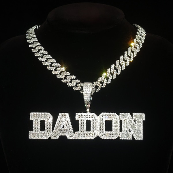 Pendentifs de nom personnalisés Big Loop avec chaîne à maillons cubains, collier de nom personnalisé de lettres de baguettes glacées, bijoux hip hop, cadeau d'anniversaire pour lui