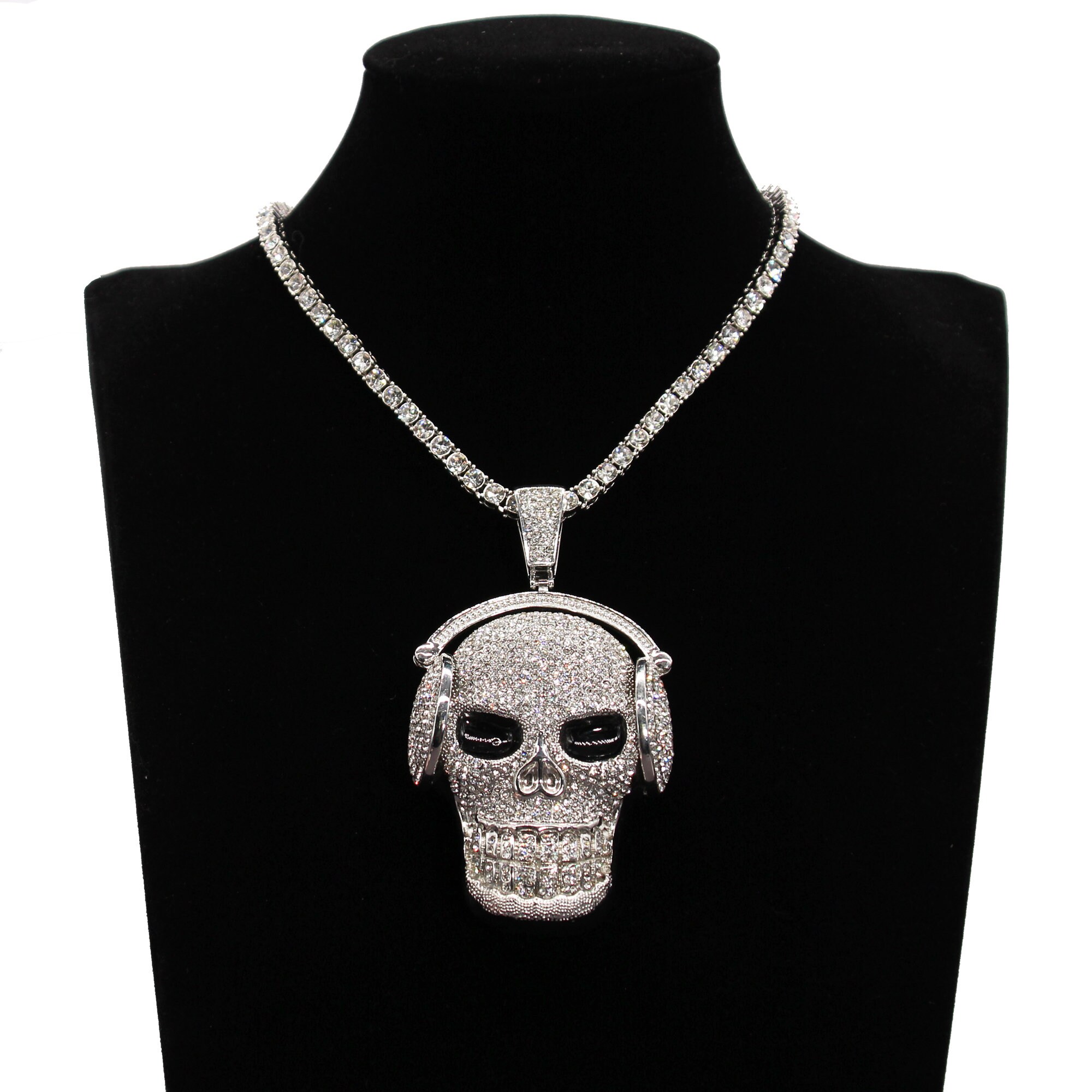 Disney Treasures Coco Black & White Diamond Sugar Skull Necklace 1/15 ct tw  Sterling Silver 17