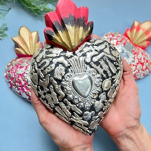 Sagrado Corazón- Large Wooden Heart with Milagritos