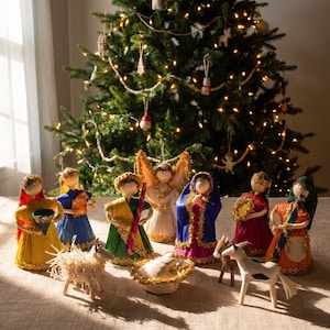 Cornhusk Nativity Scene (11pcs)