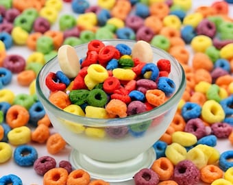 Fruit Loops Cereal Candle | Dessert Candle | Sweet Fruity Scent | Realistic Food Candle | Cute Aesthetic Decor | Gift Idea