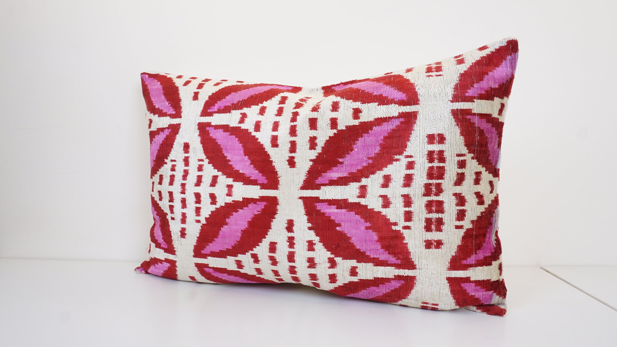 Cubierta de almohada de terciopelo Ikat almohada de | Etsy