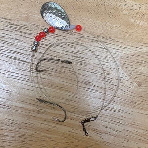 building walleye spinners