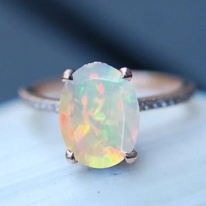 Natural opal Engagement ring, Vintage Art Deco Moissanite Rose Gold Ring, Unique Opal Bridal Ring, Vintage Opal Halo Ring for Wedding