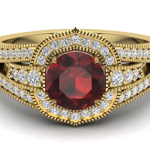 1,60 Cts. Anel de casamento de granada vermelha AAA natural, anel de halo exclusivo de granada redonda, anel de granada vermelha vintage art déco, presente para Lovel, presente para ela