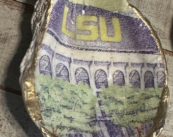 LSU-Themed Oyster Shell Ornament - Stadion 2