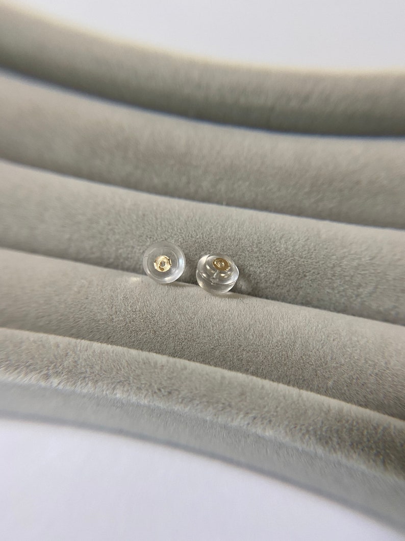 10K Solid Gold 10K Solid Gold Tiny Rose Stud Earrings