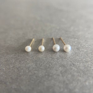 10K Solid Gold/ Tiny Pearl Stud Earrings - 10K Solid Gold