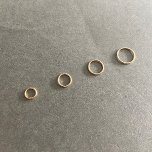 10K Solid Gold/Tiny Mini Hoop Earring, Cartilage Earring, 2nd hole earring, Targus Hoop, Piercing Hoop, Helix Huggie - 10K Solid Gold