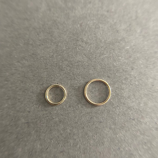10K Solid Gold/Tiny Mini Hoop Earring, Cartilage Earring, 2nd hole earring, Targus Hoop, Piercing Hoop, Helix Huggie - 10K Solid Gold