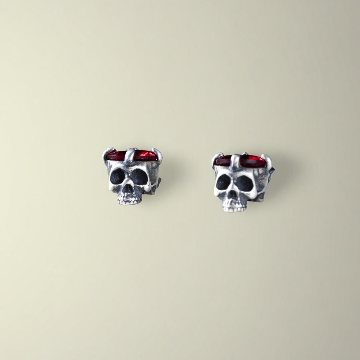 LOLIAS Orecchini Teschio In Argento Sterling 925 Con CZ - Halloween Gotico Incubo Prima Natale, Ciondolo Cristallo Forma Teschio
