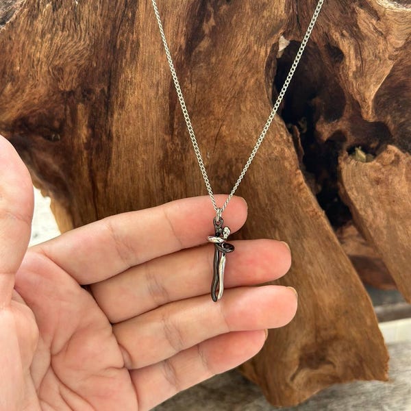 925 STERLING SILVER Lover Hugging Pendant Necklace, Soulmate Necklace, Embracing Pendant, Romantic Valentines Day Gift, Lover Necklace
