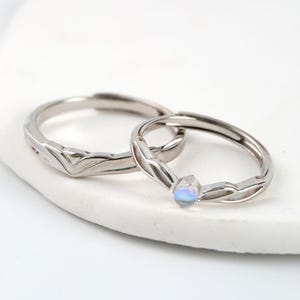 925 STERLING SILBER Prinzessin & Ritter Mondstein Partner Ringe • Kostenlose Gravur • Jubiläumsring • Personalisierte Silber Ring Set.