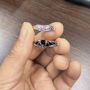 Equilibrio Eterno: Anillos a Juego Ángel & Diablo en Plata de Ley 925, Grabado Gratis, Ajustable, Anillo de Circonita Cúbica imagen 4