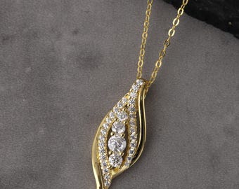 Gold Leaf Moissanite Necklace in 925 Sterling Silver, Sparkling Moissanite Pendant, Engraved Bridal Jewelry, Anniversary Gift for Her