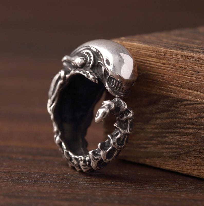 999 Sterling Silver Alien Ring Alien Lover Gift Space Lover jewelry Handmade Silver Ring Punk Ring, Xenomorph Ring Venom-Inspired Jewelry