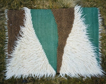 Shaggy wool rug Wool fluffy bedroom rug Wool rug Handmade wool rug