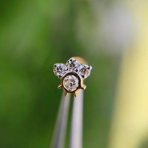 14K Solide Gold Diamant Winzige Starburst Ohrstecker, Obere Ohrläppchen, Knorpel, Tragus Ohrstecker Innen gefädelt Labret Ohr piercing Ohrstecker