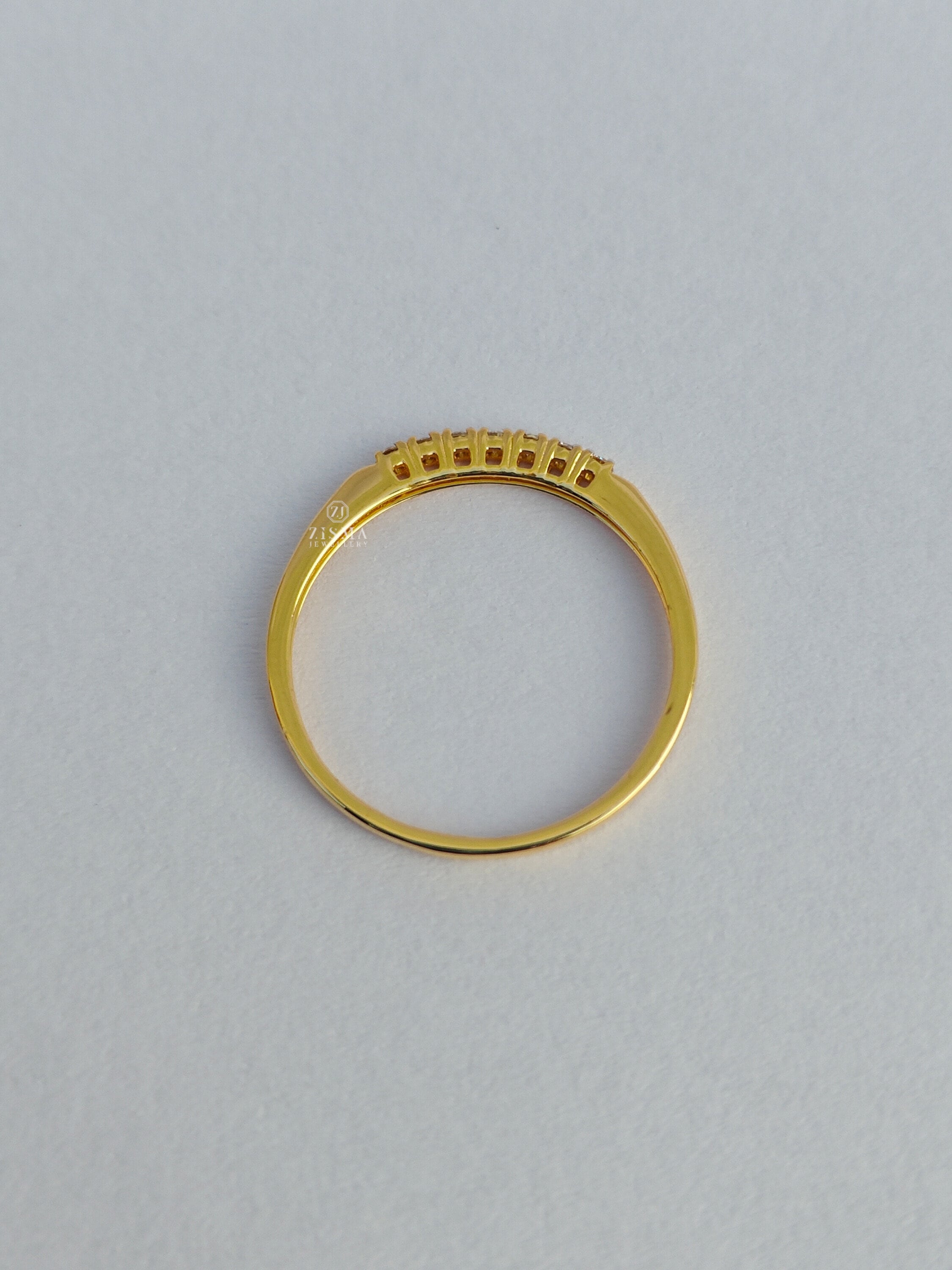 Dainty 14k Gold Diamond Eternity Band, Minimalist Wedding Ring - Etsy