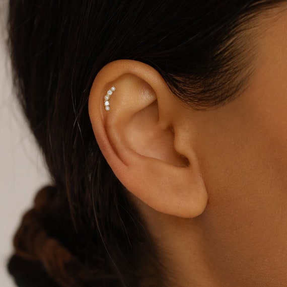 Curved bar earrings Curved bar earrings