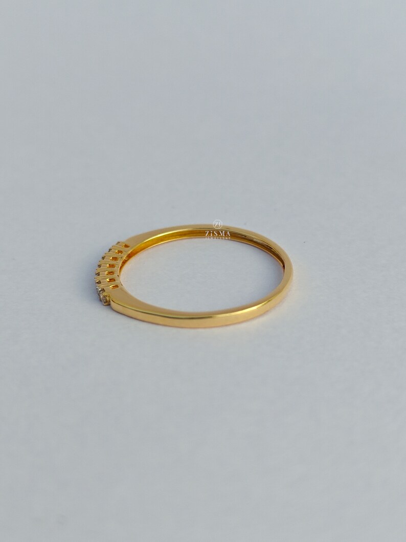 Dainty 14k Gold Diamond Eternity Band, Minimalist Wedding Ring - Etsy
