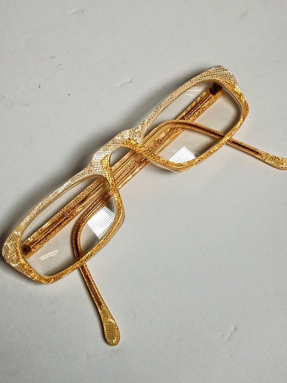 Vintage Laura Biagiotti by Oxsol 1980s Gold and Wh