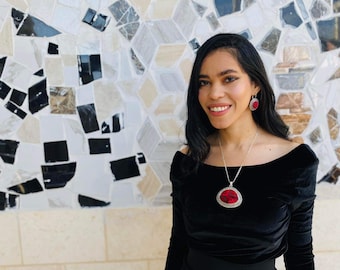 Collar palestino hecho a mano en Hebrón