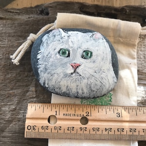 White Persian Cat Hand Painted on Natural Rock, Free personalizing