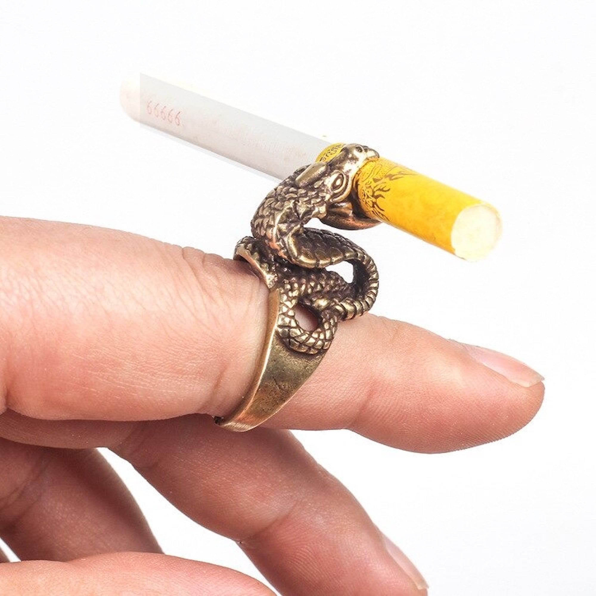Cigarette Holder Ring Blunt Holder Ring Smoke Holder Joint Cigarette Clip  Finger Ring for Women and Men 2 Pack : Amazon.in: Jewellery