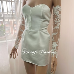 white lace gloves