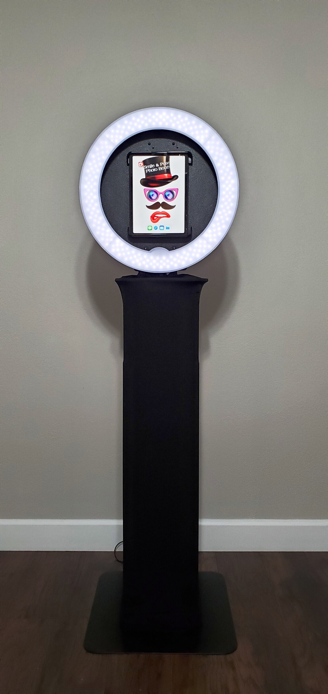 Ipad Photo Booth With Black Tower Stand. V1 19 Ring Etsy